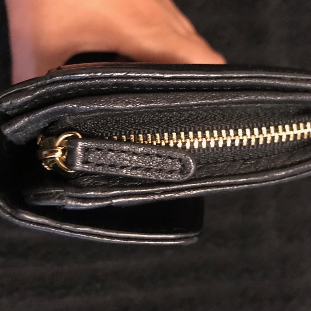 Wallet - Picture 3 of 8